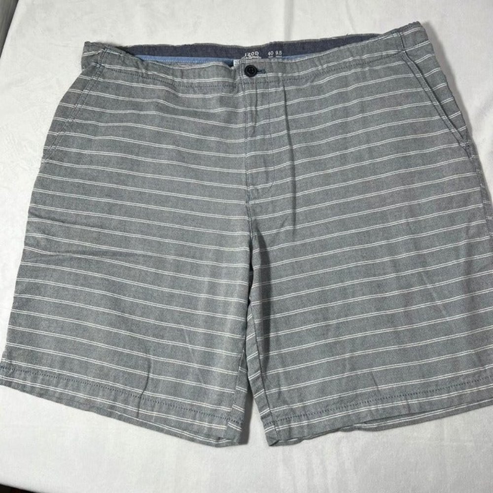 IZOD saltwater Men's Shorts